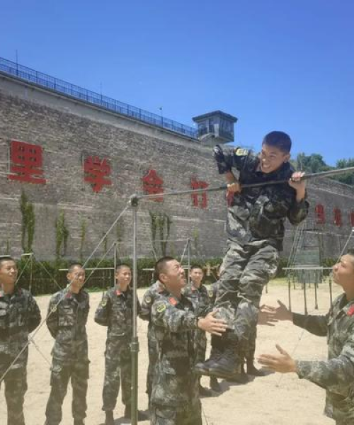励志语录与图片力量，激发潜能，开启训练之旅！
